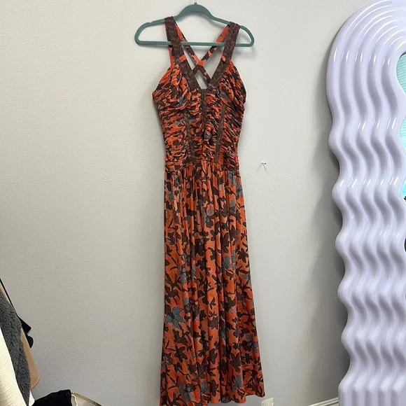 Anya open-back ruched floral-print silk-crepe maxi dress - Picture 4 of 11